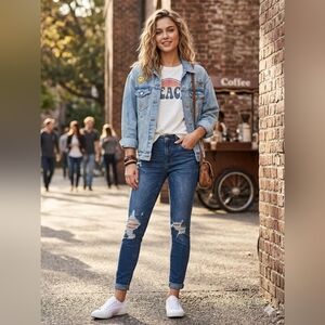 American Eagle Outfitters Women’s Skinny Ripped Jeans - Blue